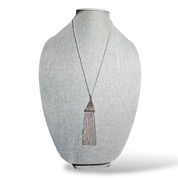 Glamour Cascade Tassel Necklace (NWOT) - Picture 1 of 9